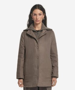 Taralawrence.shope141a820e1 2