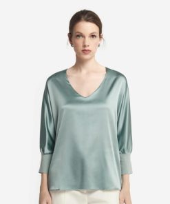 Taralawrence.shope1b1fac936 2