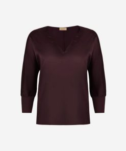 Taralawrence.shope2ce2445ad 5