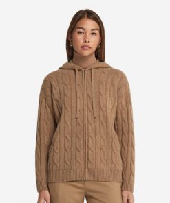 Taralawrence.shope2f718c72f 2