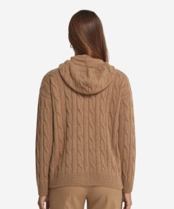 Taralawrence.shope2f718c72f 3