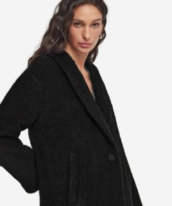 Taralawrence.shope87d0daa56 4