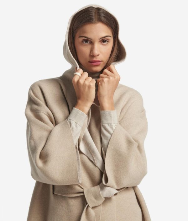 Taralawrence.shope8cf0c2301 4