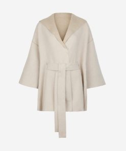 Taralawrence.shope8cf0c2301 5