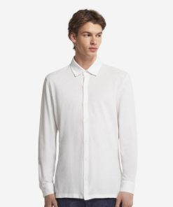 Taralawrence.shope96fb3c491 2