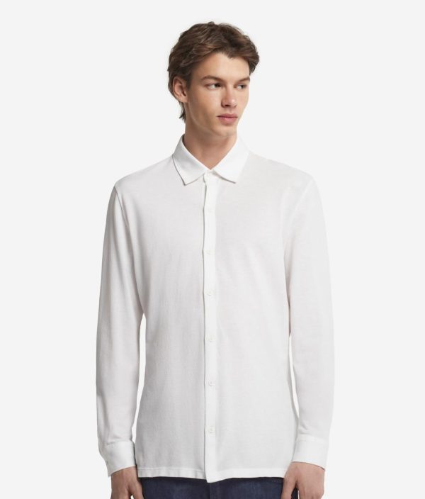 Taralawrence.shope96fb3c491 2