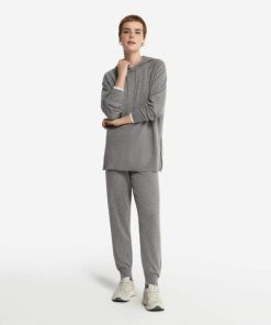 Taralawrence.shopeabbdfd92c 1