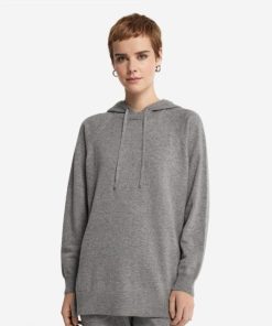 Taralawrence.shopeabbdfd92c 2