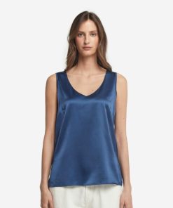 Taralawrence.shopeda1525ffd 2