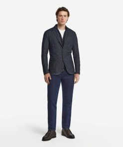 Taralawrence.shopef4e0348c7 1