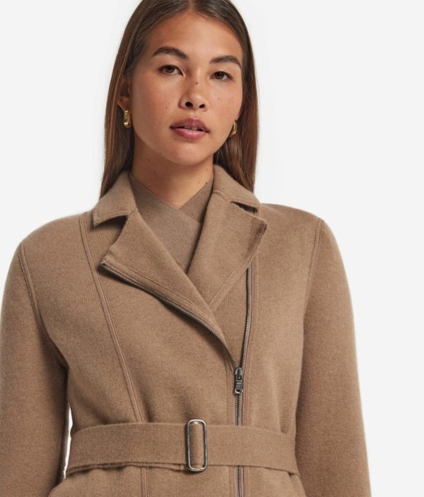 Taralawrence.shopf02888fd39 4