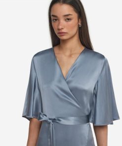 Taralawrence.shopf0f64ddaff 4