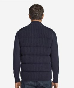 Taralawrence.shopf43111643b 3