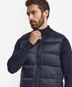 Taralawrence.shopf43111643b 4