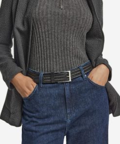 Taralawrence.shopf49f9a60ce 1