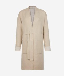 Taralawrence.shopfa854a7f47 5