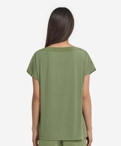 Taralawrence.shopfb2f3b319f 3