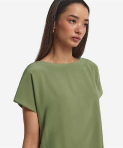 Taralawrence.shopfb2f3b319f 4