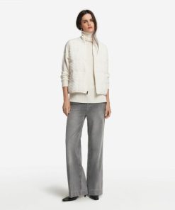 Taralawrence.shopfdfbe63bb7 1