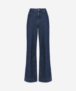 Taralawrence.shopfe3b2cb4d9 5