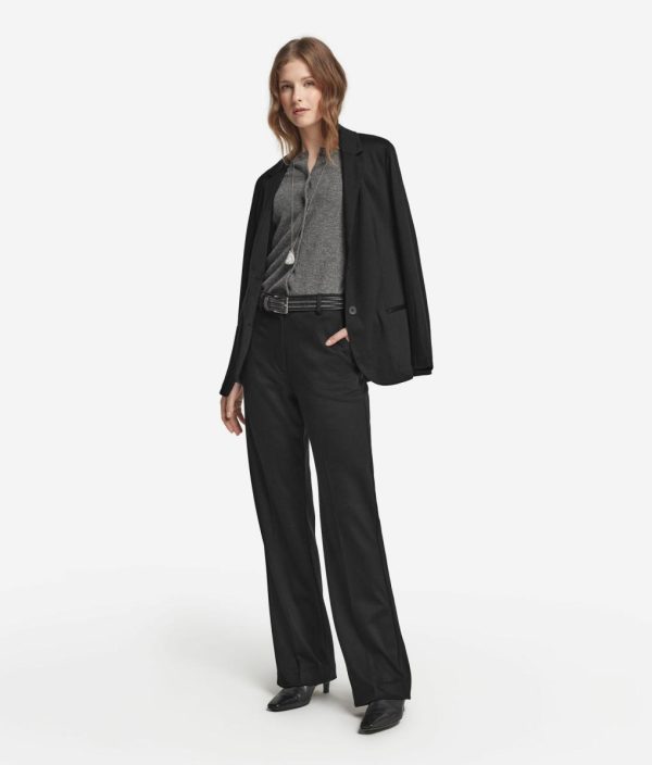 Taralawrence.shopfe83700357 1