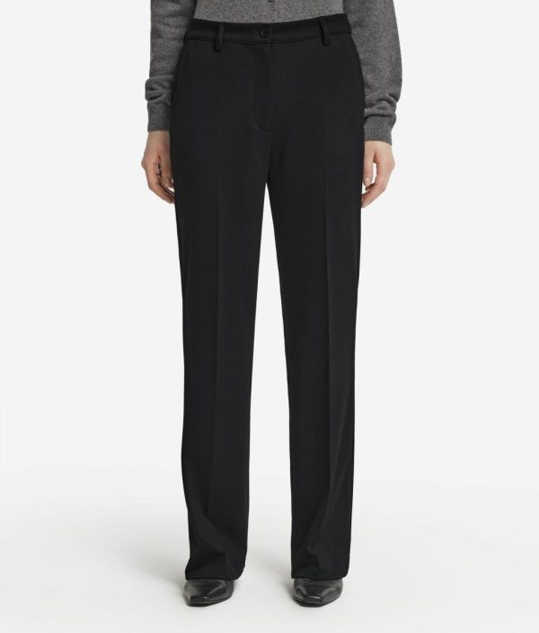 Taralawrence.shopfe83700357 2